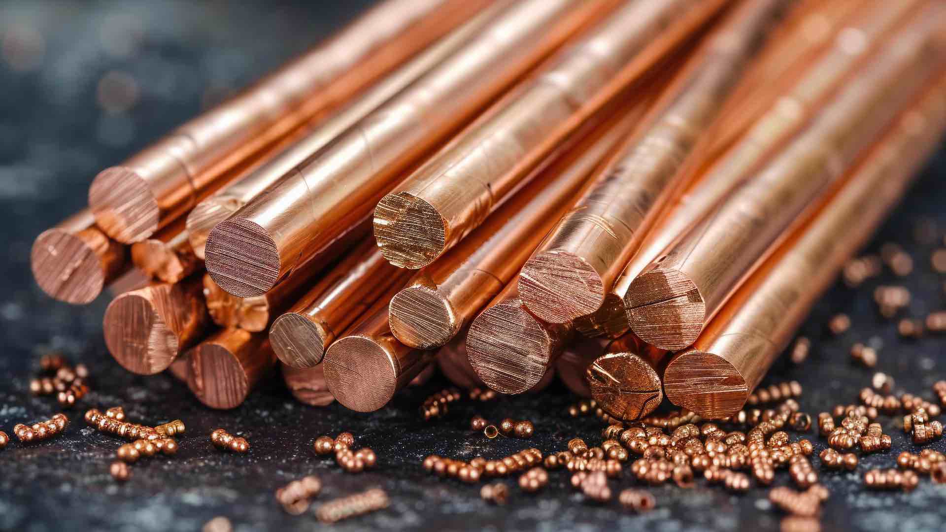 Copper hits record above $14,000 a ton after sharp LME jump - Seattle ...